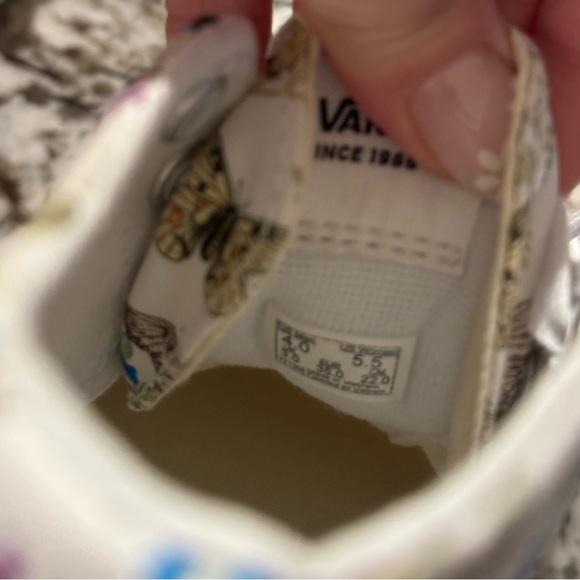 Vans Sk8-Hi Butterflies - Picture 5 of 5